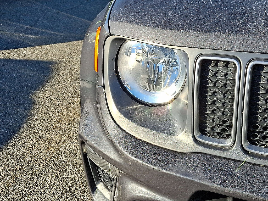Certified 2022 Jeep Renegade Limited AWD/4WD image 28