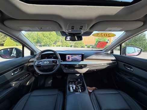 Used 2025 Nissan Murano SL AWD/4WD image 27