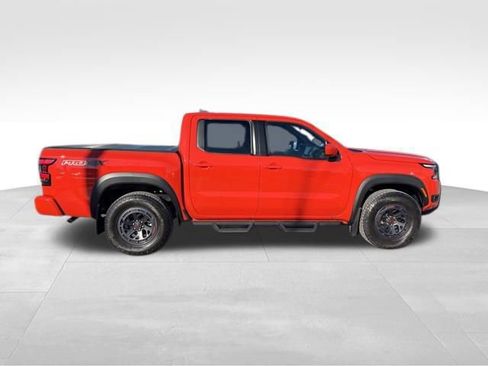 Used 2025 Nissan Frontier PRO-4X w/ Tow Package image 8