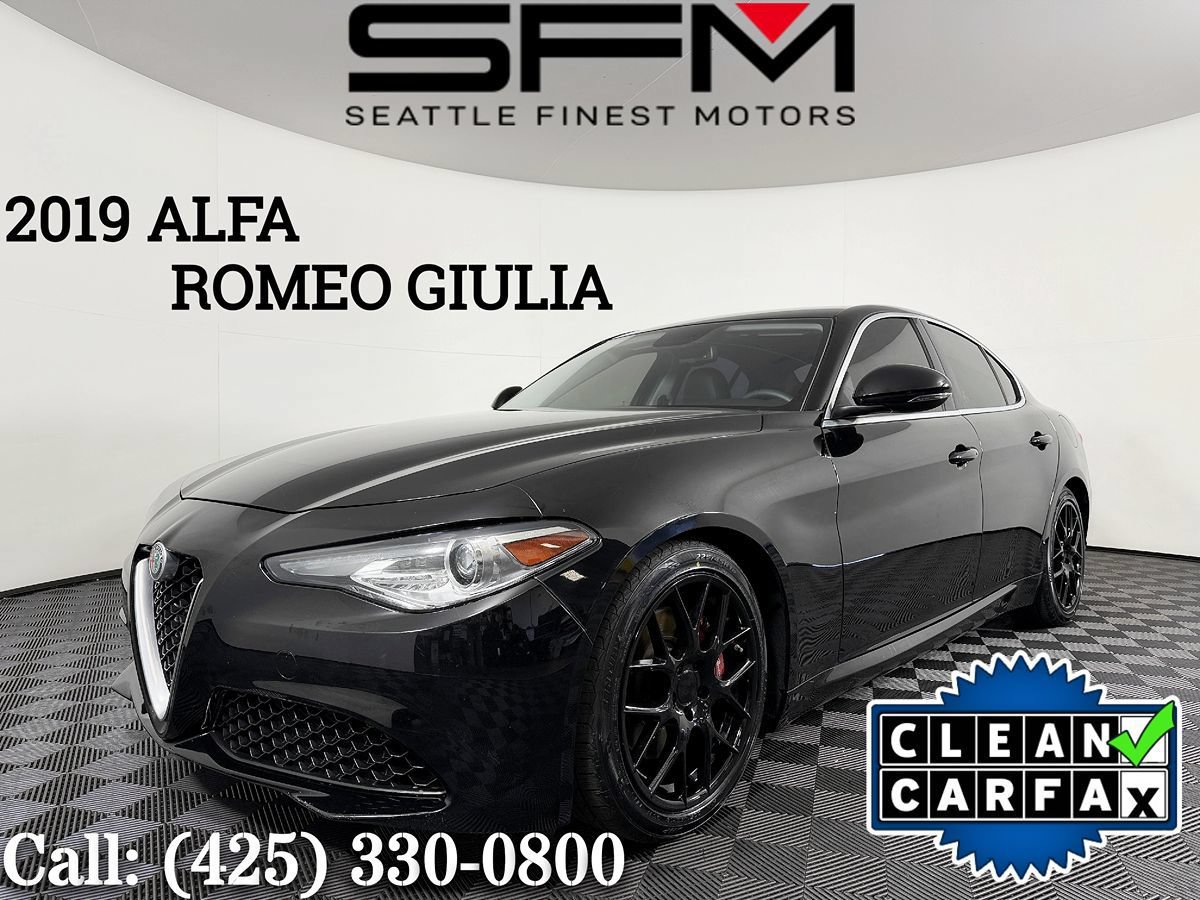 Used 2019 Alfa Romeo Giulia RWD image 1