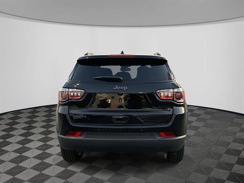 New 2026 Jeep Compass Limited image 3