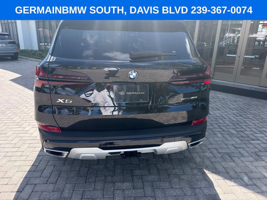 Certified 2024 BMW X5 sDrive40i w/ Premium Package RWD image 17