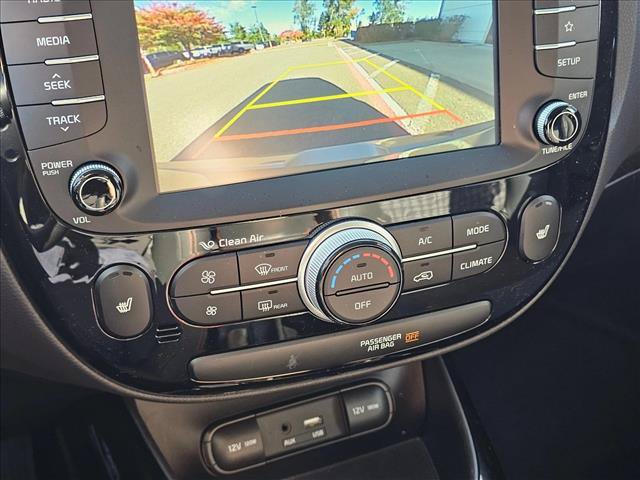 Used 2018 Kia Soul ! w/ Tech Package FWD image 29