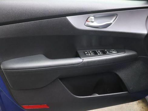 Used 2024 Kia Forte LXS w/ LXS Technology Package image 15