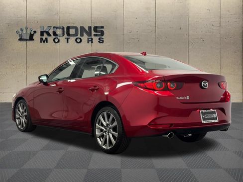 Used 2022 MAZDA MAZDA3 s FWD image 6
