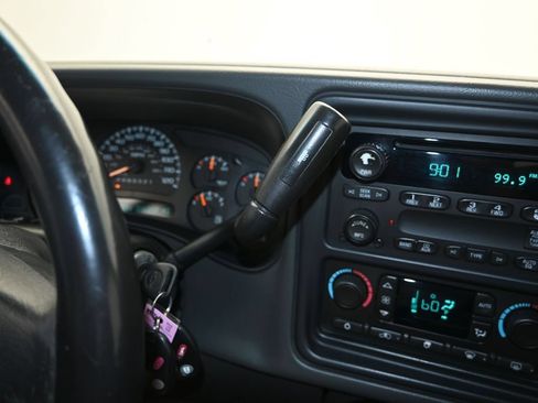 Used 2007 Chevrolet Silverado 1500 LT w/ Extended Cab Value Package RWD image 15