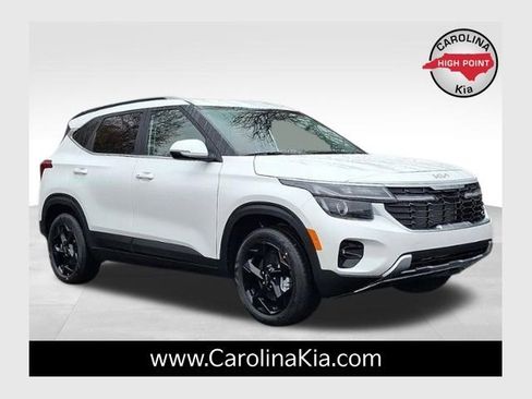 New 2026 Kia Seltos EX image 1
