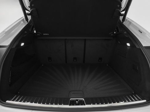 Certified 2026 Porsche Cayenne Coupe AWD/4WD image 16