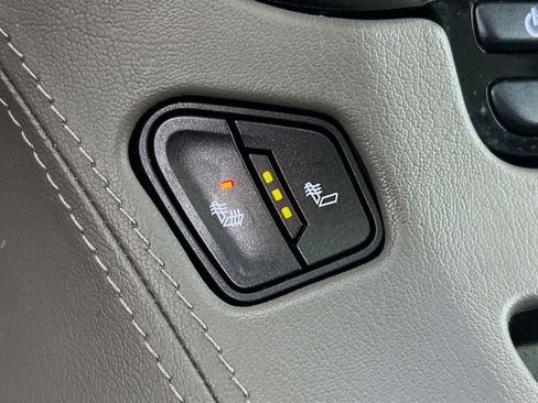 Used 2019 Chevrolet Tahoe LT RWD image 26