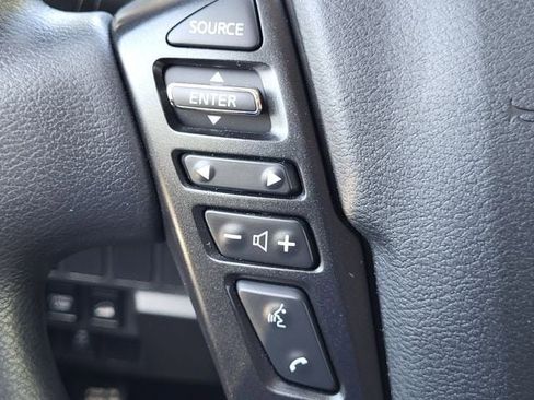 Certified 2024 Nissan Frontier SV w/ Technology Package AWD/4WD image 10