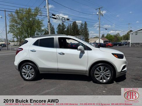 Used 2019 Buick Encore Preferred AWD/4WD image 2