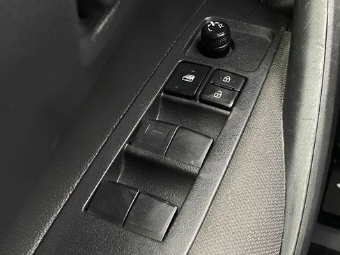 Used 2025 Toyota Corolla LE FWD image 11