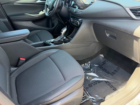 Used 2023 Buick Encore GX Preferred AWD/4WD image 12