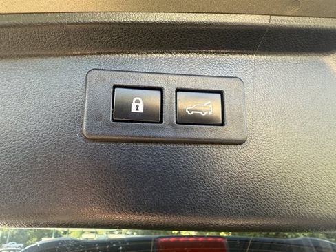 Used 2020 Subaru Outback Touring image 52