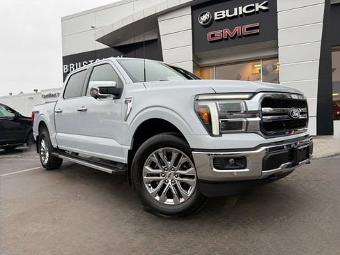 Used 2025 Ford F150 Lariat w/ Equipment Group 502A High image 3