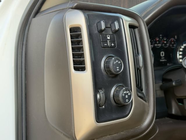 Used 2017 GMC Sierra 3500 Denali AWD/4WD image 16