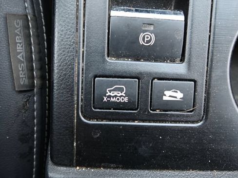 Used 2018 Subaru Outback 2.5i Limited AWD/4WD image 14