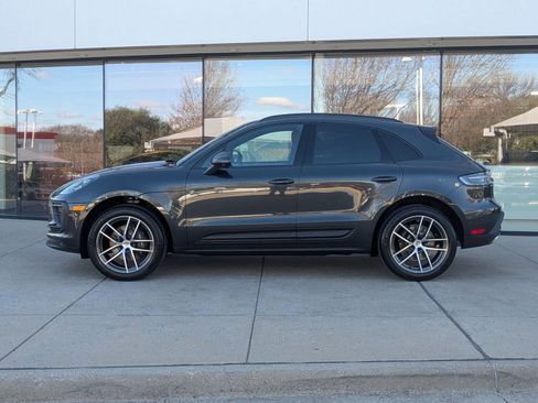 New 2026 Porsche Macan image 2
