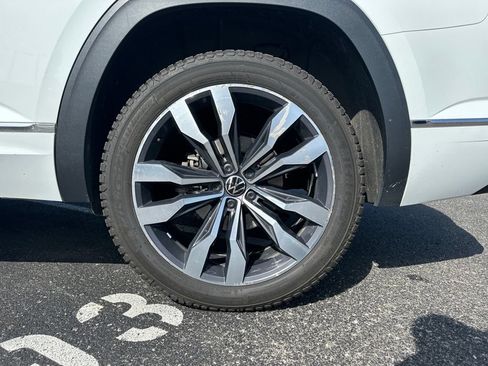 Used 2022 Volkswagen Atlas SEL Premium AWD/4WD image 7