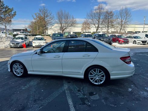 Used 2011 Mercedes-Benz C 300 Luxury image 6