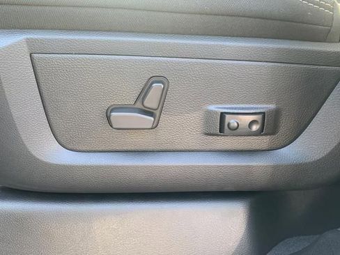New 2026 RAM 2500 Big Horn AWD/4WD image 21