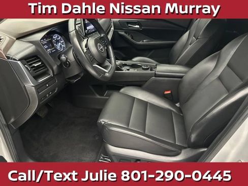 Used 2023 Nissan Rogue SV w/ SV Premium B Package AWD/4WD image 23