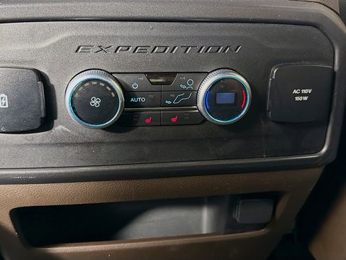 Used 2022 Ford Expedition King Ranch image 28