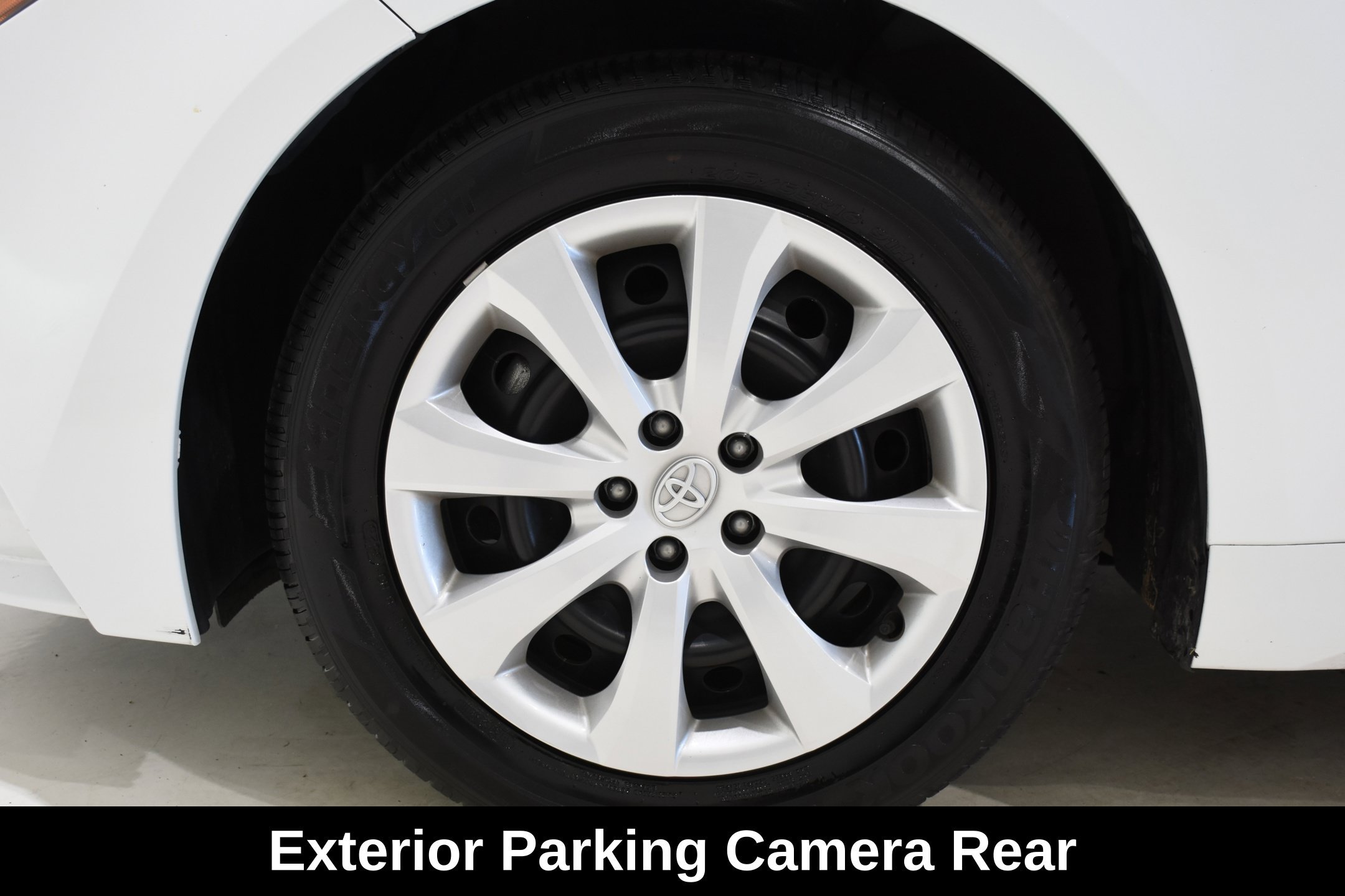 Used 2026 Toyota Corolla LE FWD image 7