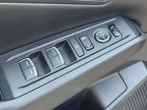 Used 2024 Honda Accord EX image 16
