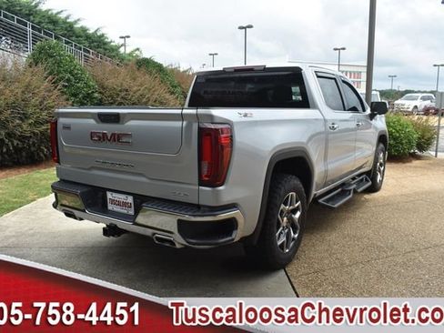 Used 2022 GMC Sierra 1500 SLT w/ X31 Off-Road Package AWD/4WD image 10