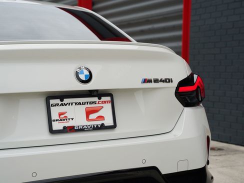 Used 2024 BMW M240i Coupe RWD image 11