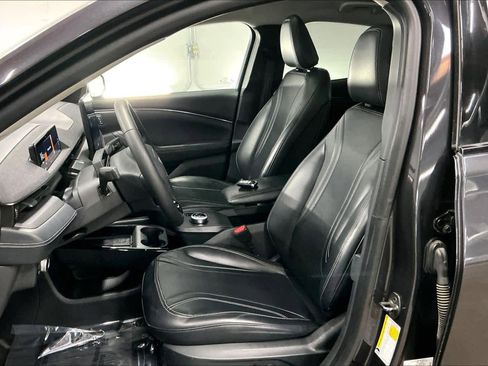 Used 2021 Ford Mustang Mach-E Premium image 28