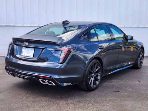 Used 2025 Cadillac CT5 V RWD image 5