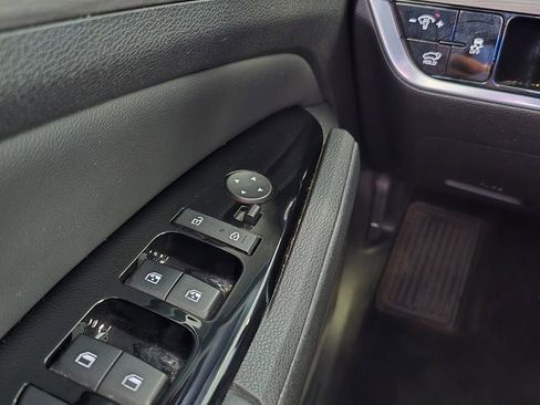 Used 2023 Kia Sportage X-Line w/ X-Line Premium Package AWD/4WD image 22
