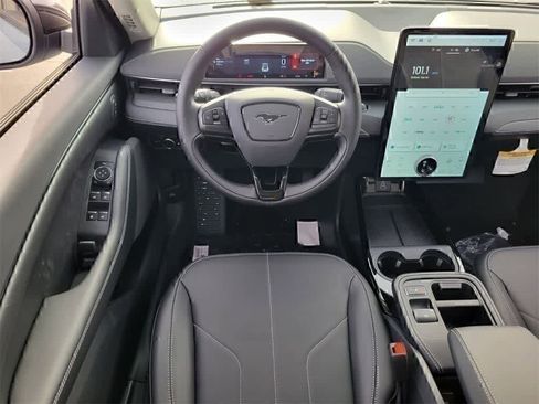 New 2026 Ford Mustang Mach-E Select image 14