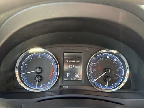 Used 2019 Toyota Corolla LE FWD image 15