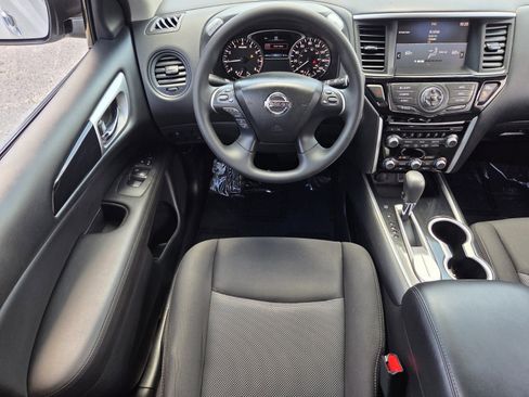 Used 2020 Nissan Pathfinder S FWD image 13