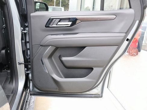 New 2026 Chevrolet Tahoe LS w/ LPO, Dark Essentials Package AWD/4WD image 30