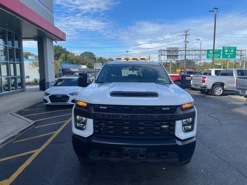 Used 2023 Chevrolet Silverado 3500 W/T w/ WT Fleet Convenience Package image 3