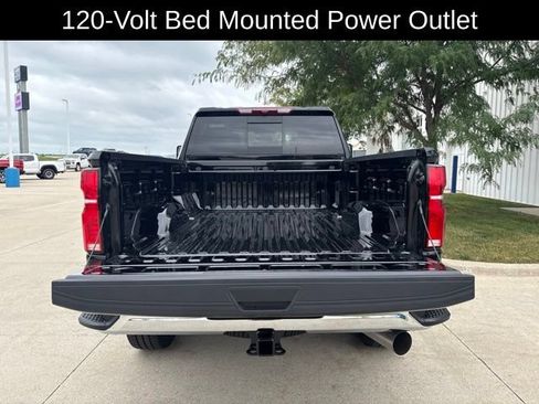 Used 2025 Chevrolet Silverado 2500 LTZ w/ LTZ Convenience Package AWD/4WD image 22