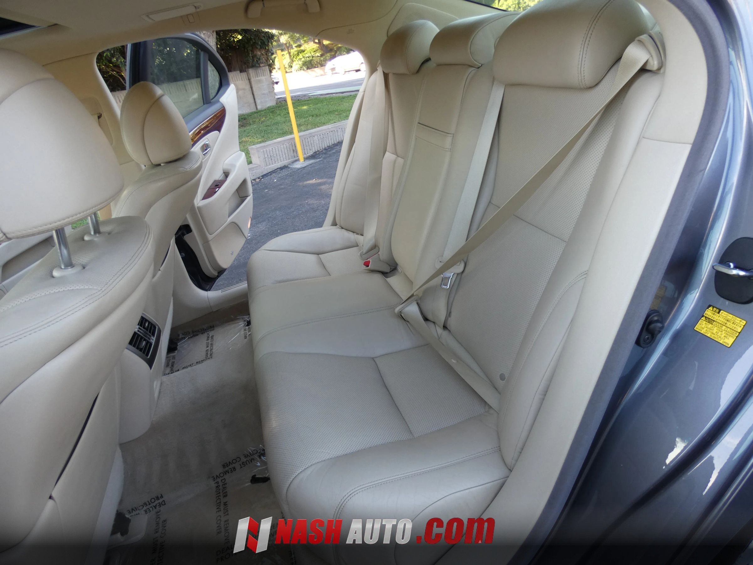 Used 2012 Lexus LS 460 w/ Luxury Value Edition RWD image 45