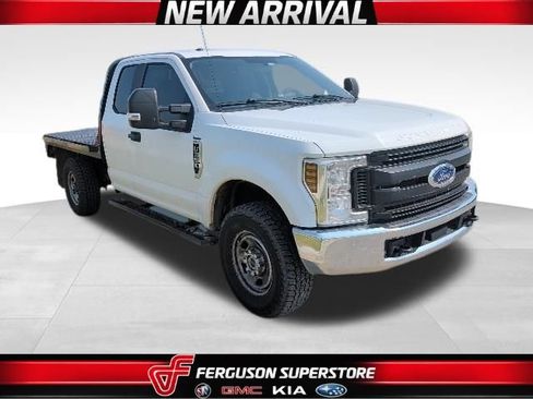 Used 2018 Ford F350 XL AWD/4WD image 1