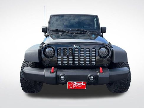 Used 2012 Jeep Wrangler Unlimited Rubicon AWD/4WD image 2