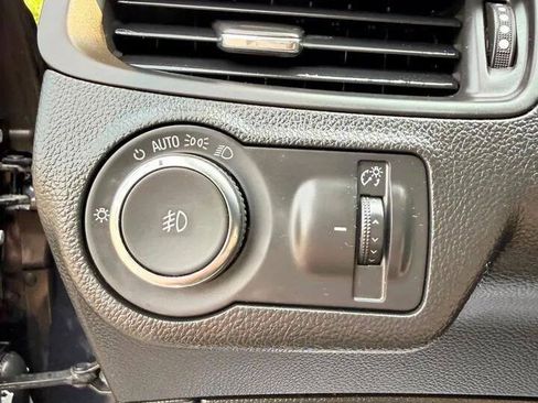 Used 2020 Buick Envision Preferred FWD image 20