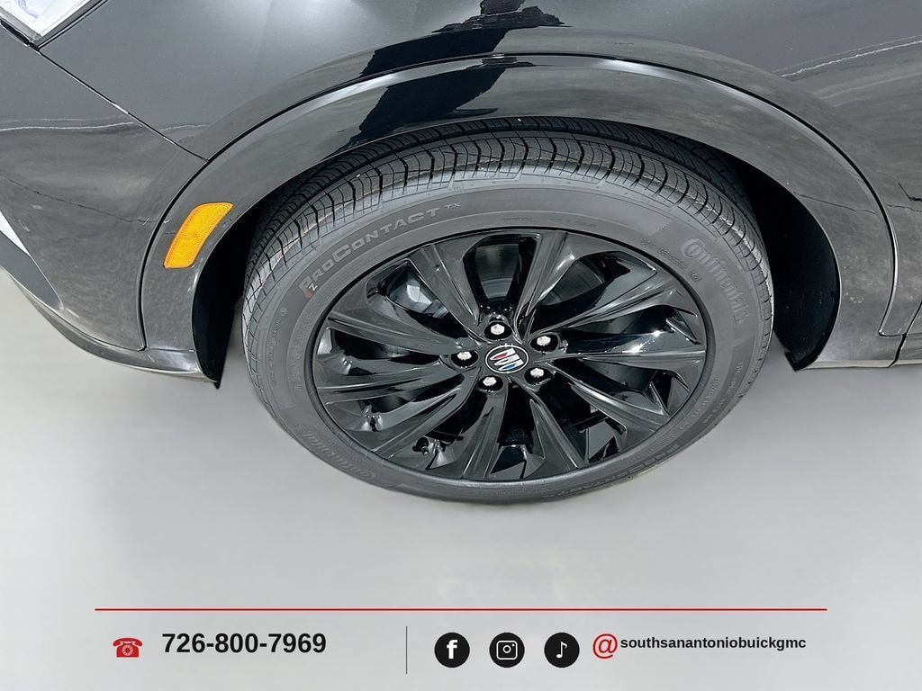 New 2026 Buick Envista Sport Touring w/ Convenience I Package FWD image 11