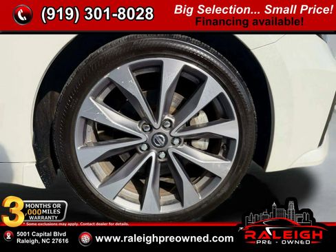Used 2022 Nissan Maxima Platinum w/ Sport Mat Group image 39