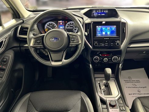 Used 2024 Subaru Forester Premium image 23