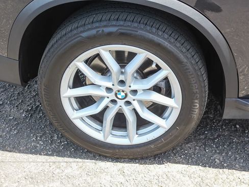 Used 2023 BMW X5 xDrive40i w/ Premium Package AWD/4WD image 11
