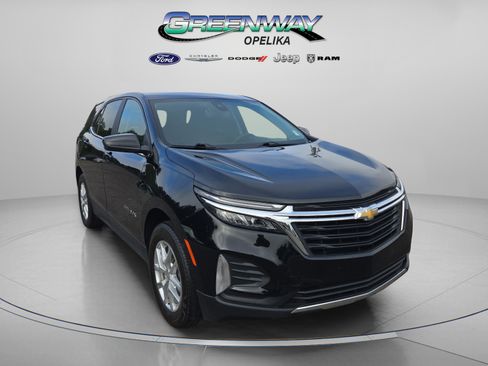 Used 2023 Chevrolet Equinox LT image 1