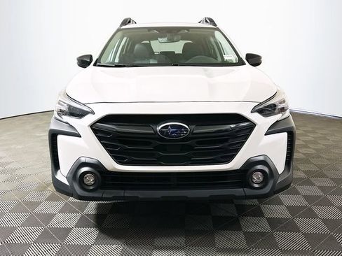 Used 2023 Subaru Outback Onyx Edition image 3